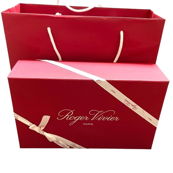 Roger Vivier Belle Vivier Trompette Patent Leather Pumps – Size 35.5 EU / 5.5 US - Picture 8 of 10